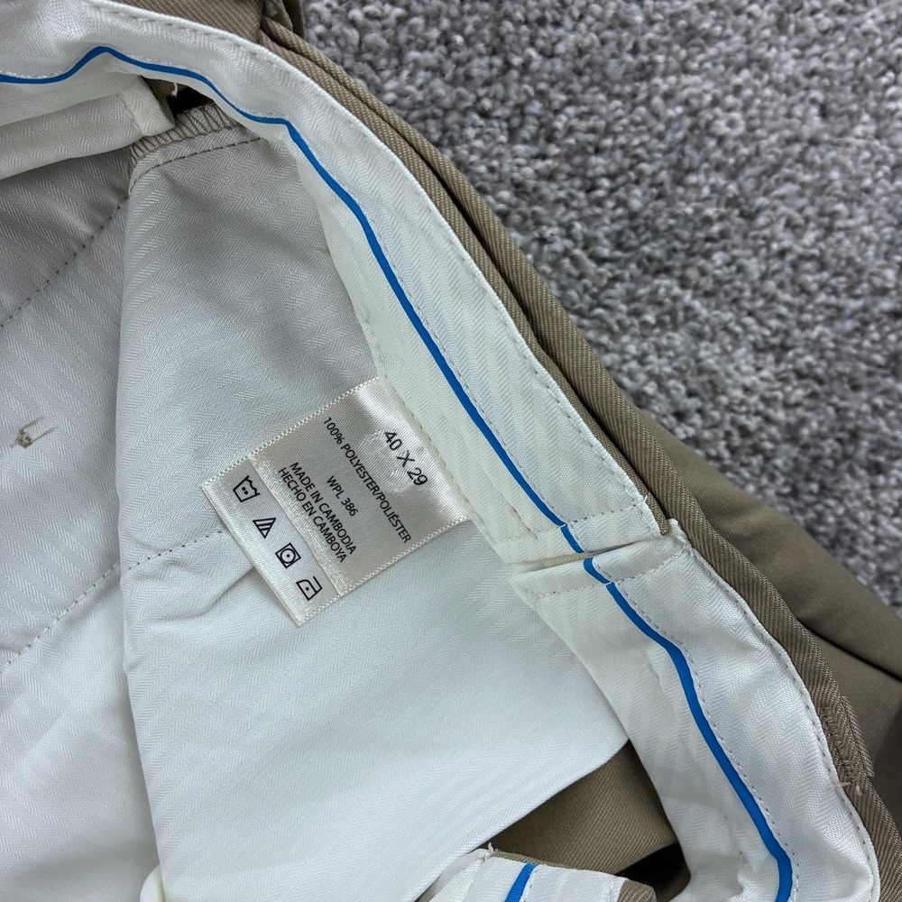 NWT Haggar Cool 18 Performance Khaki Pants Mens 40x29 Beige Classic Fit Pleated - Picture 3 of 6